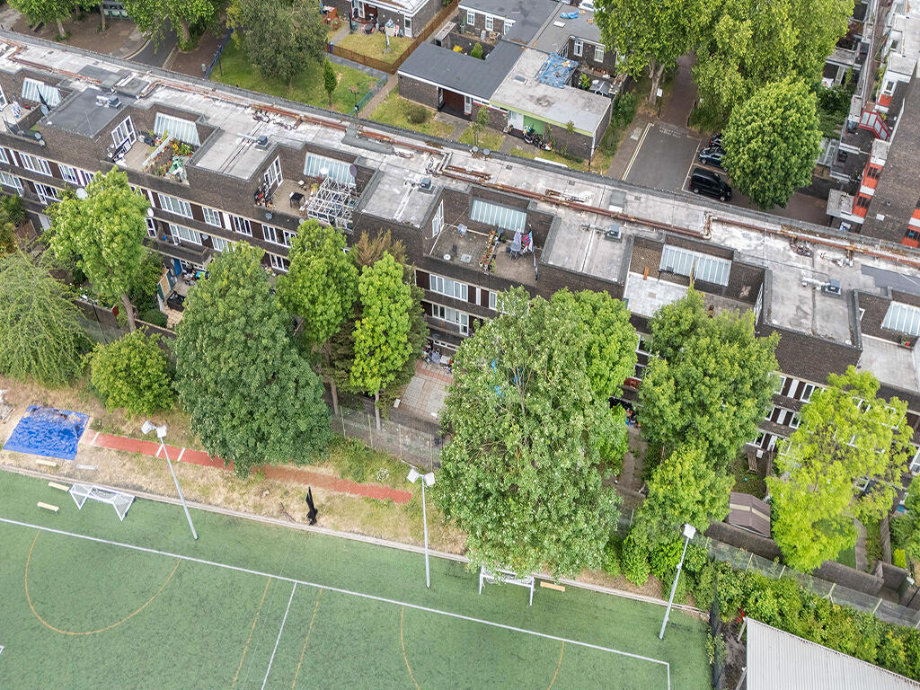 Laxley Close, London