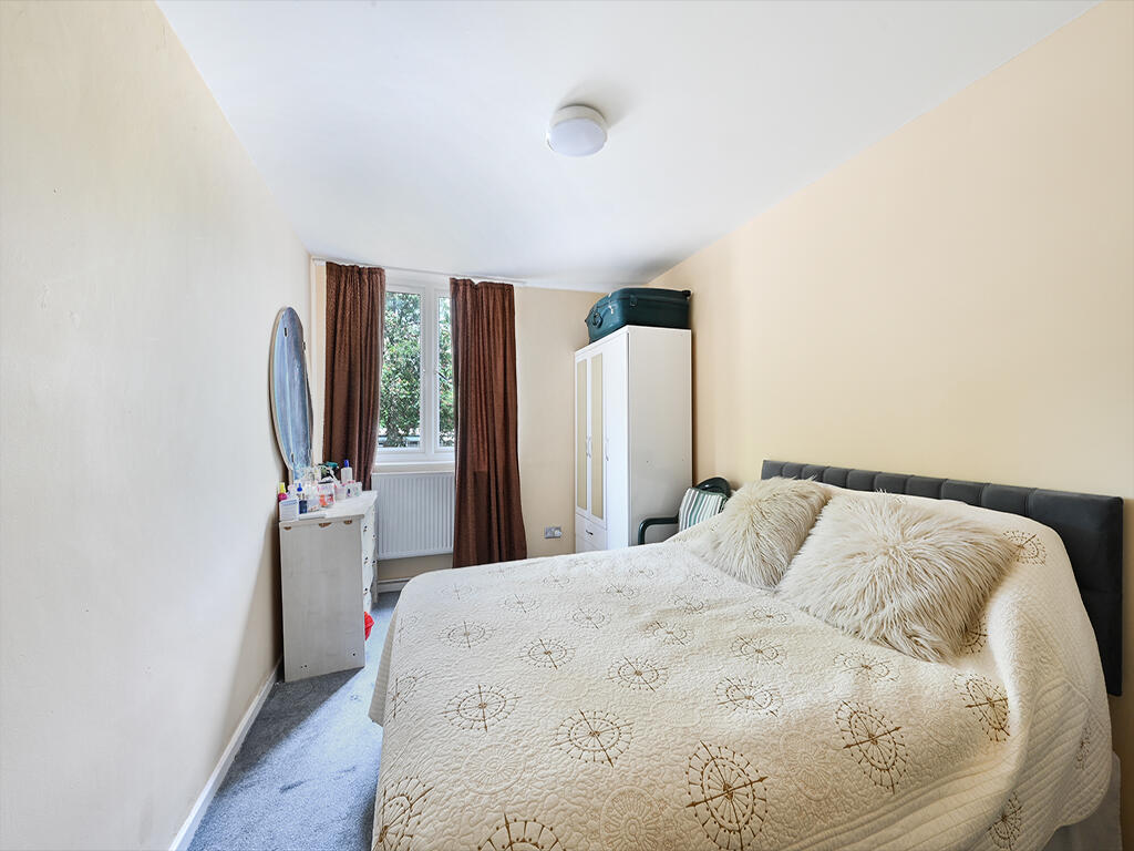 Laxley Close, London