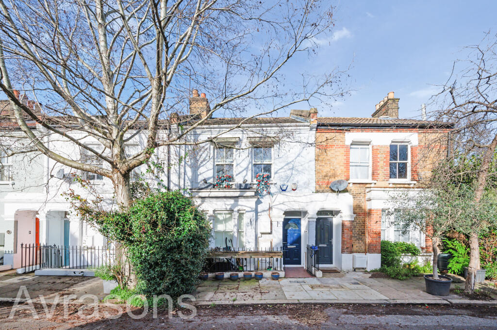 Crimsworth Road, London